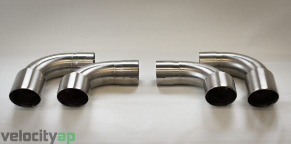 Sport Exhaust Tips/Tail Trim Set for 2018-on Aston Martin V8 Vantage - Image 4