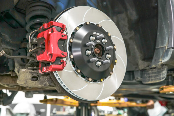 2-Piece F-Pace SVR rotors and Integrated Spacers