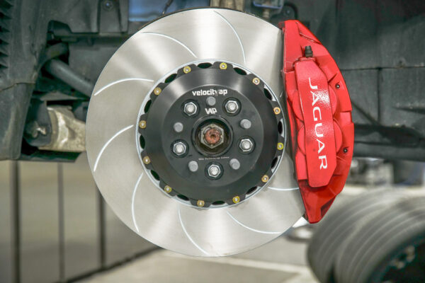 2-Piece F-Pace SVR rotors and Integrated Spacers